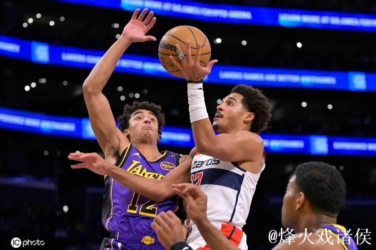 詹姆斯三双浓眉29+16 湖人狂胜奇才迎11连败
