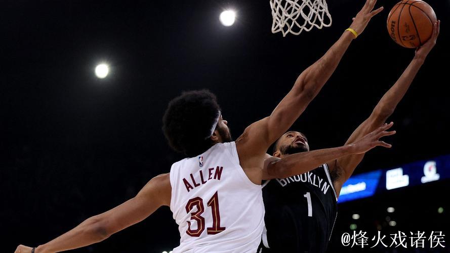 骑士险胜篮网开季11连胜 文班24+16马刺负爵士 骑士险胜篮网开季11连胜 文班24+16马刺负爵士