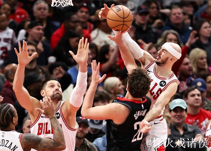 爵士擒公牛止6连败 格林关键三分火箭克尼克斯